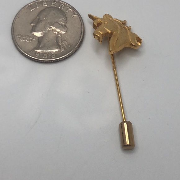 Unicorn Lapel Pin Mythical- Gold - Picture 6 of 7